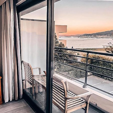 Rives D'Or Hotel Ла-Сейн-сюр-Мер Экстерьер фото